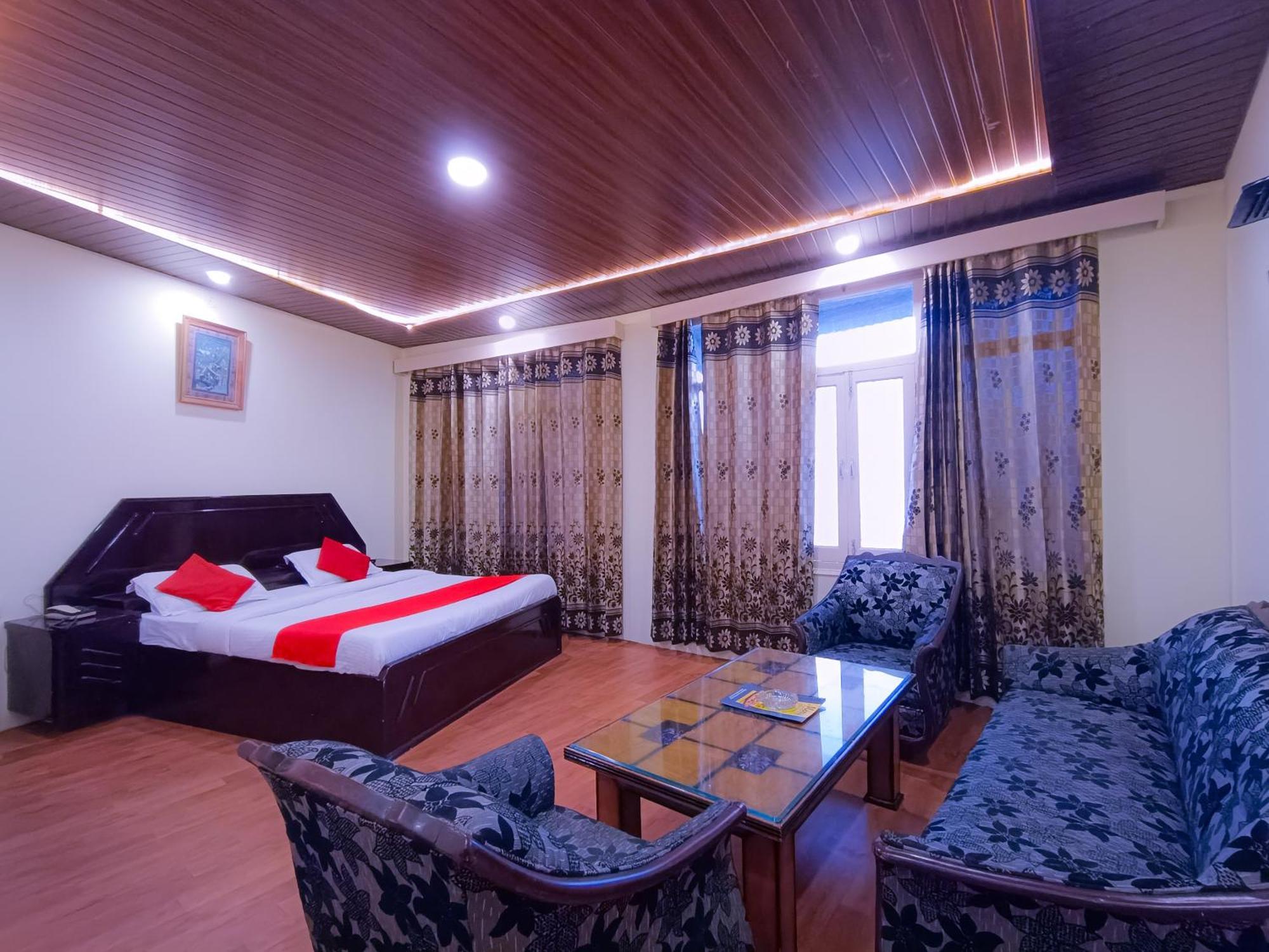 Surya Resort Dalhousie Esterno foto